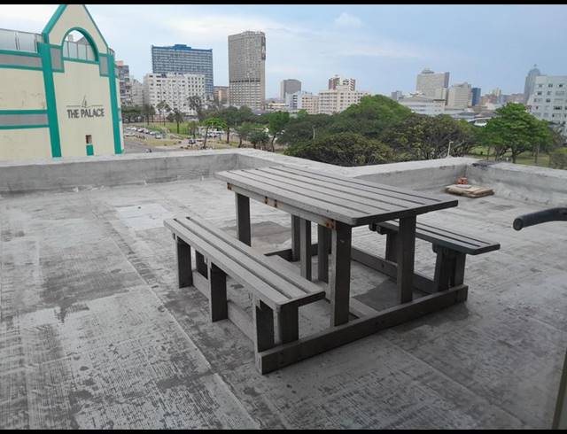 2 BEDROOM PROPERTY TO RENT IN NORTH BEACH